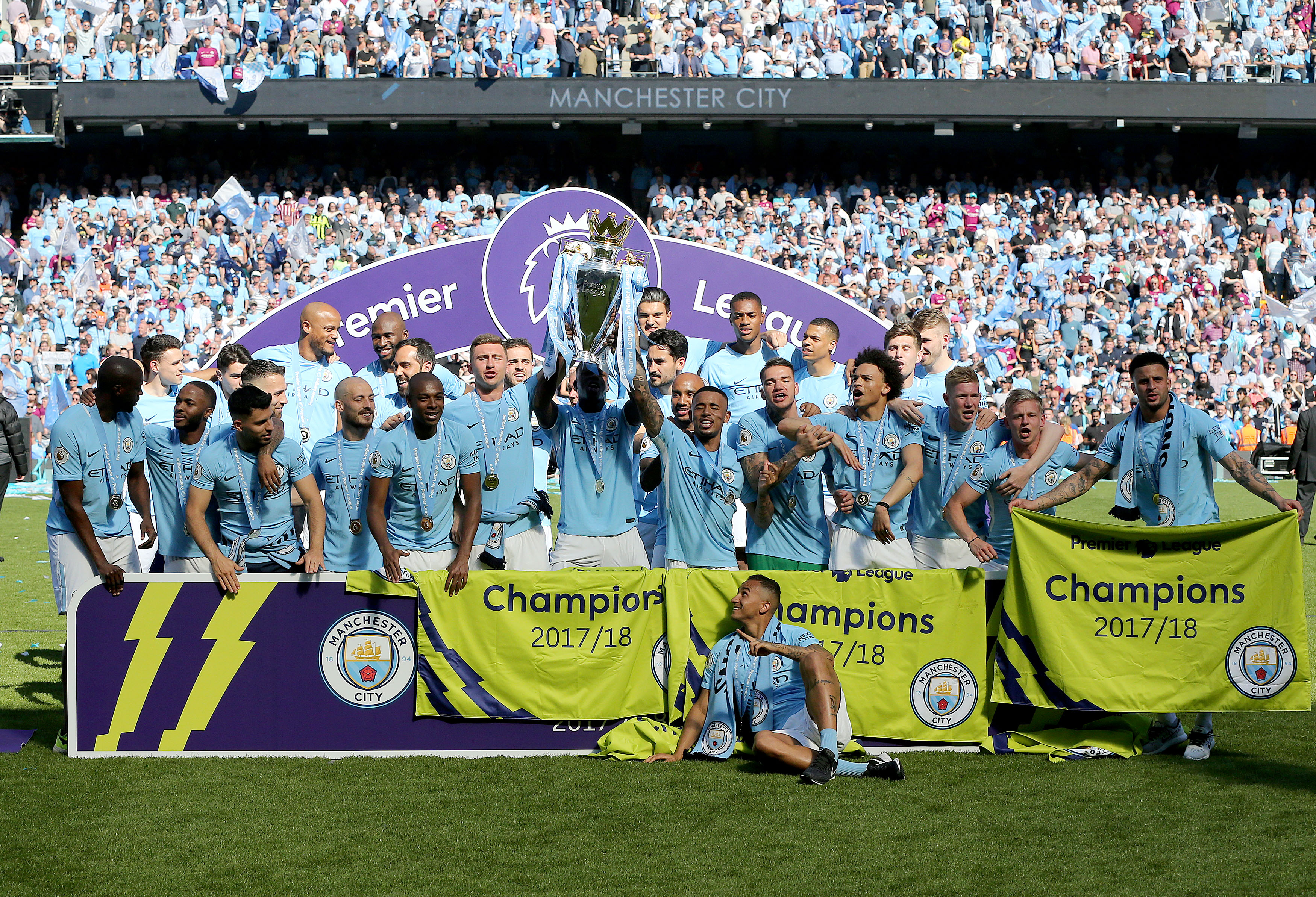 ОБОРЕН ЈОШ ЈЕДАН РЕКОРД: Манчестер сити ушао у историју као клуб са највише играча на једном СП